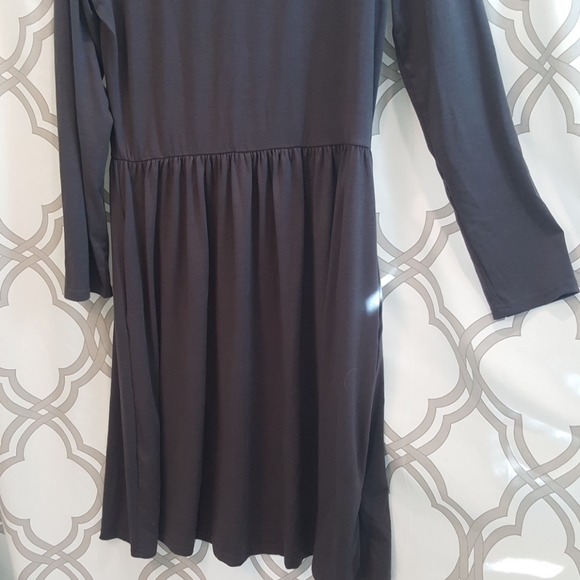 Nenona Grey LS Dress w/ Pockets XL NWT - Picture 2 of 6
